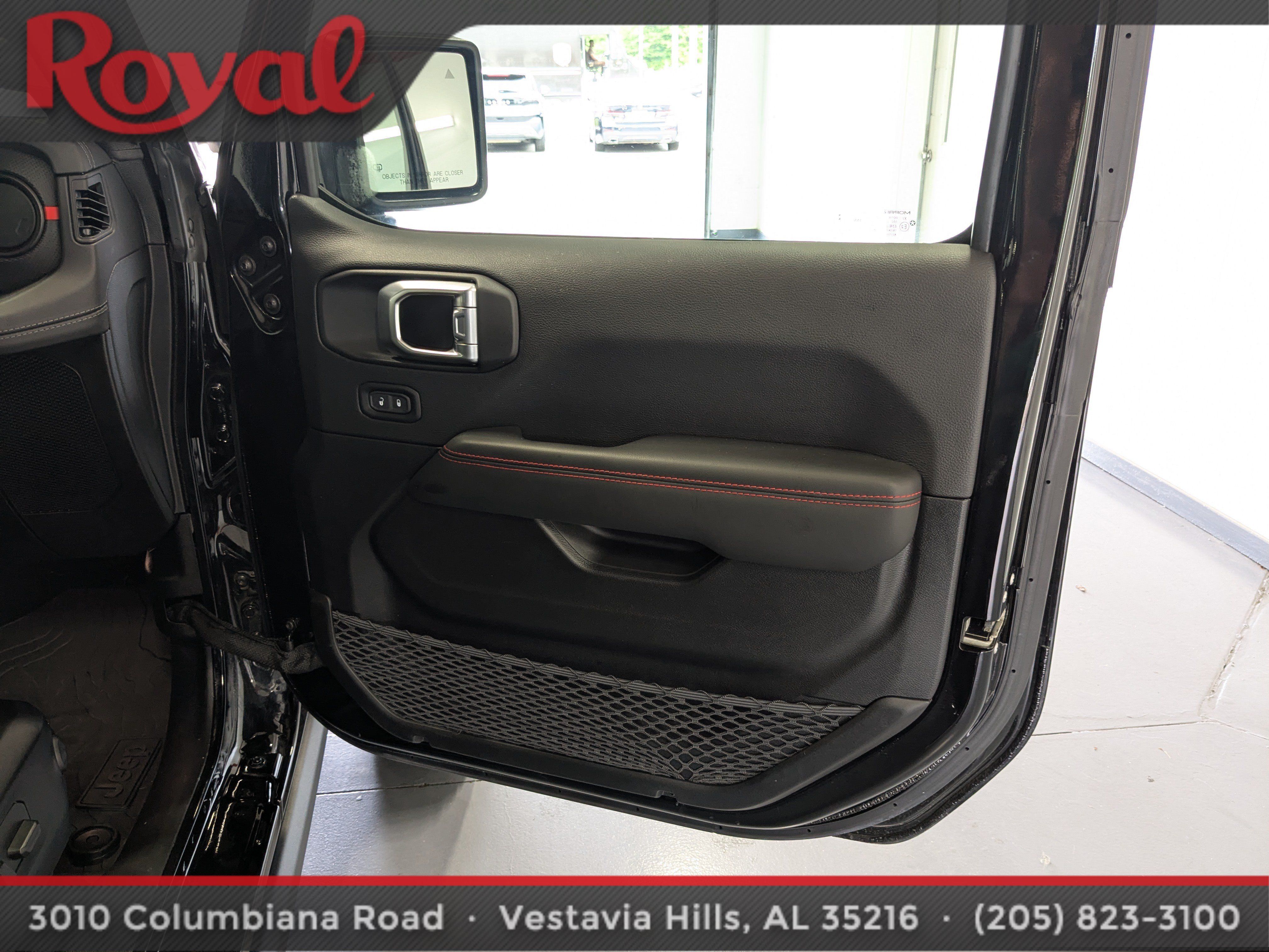 Used 2024 Jeep Wrangler Unlimited Rubicon AWD/4WD image 7