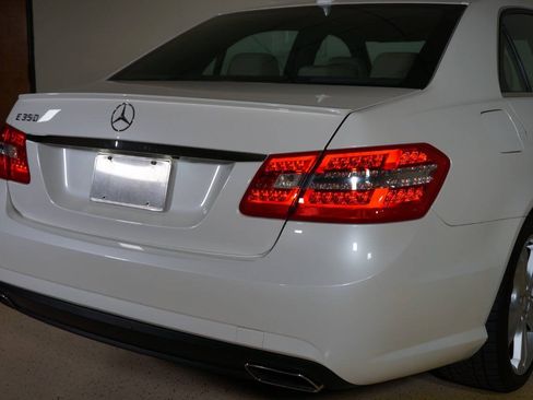 Used 2012 Mercedes-Benz E 350 Sedan image 29