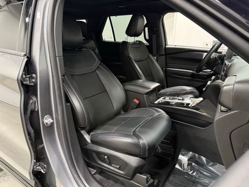 Certified 2021 Ford Explorer ST w/ Equipment Group 401A image 43