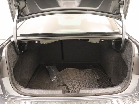Used 2024 Volkswagen Jetta SEL FWD image 20