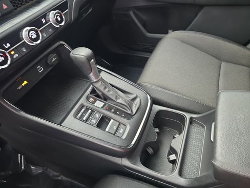 Used 2025 Honda CR-V LX image 24