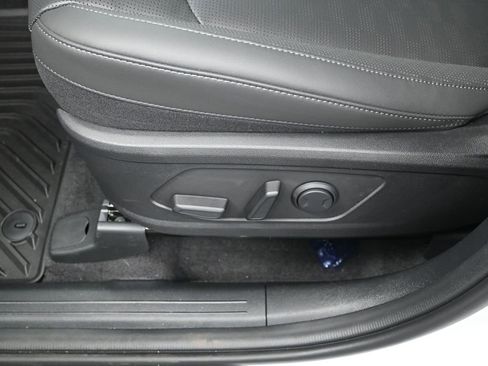 New 2026 Kia Sorento EX FWD image 13