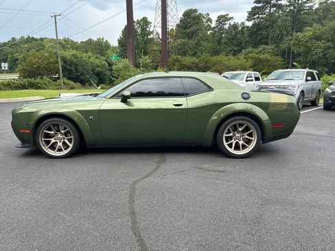 Used 2023 Dodge Challenger R/T Scat Pack RWD image 9