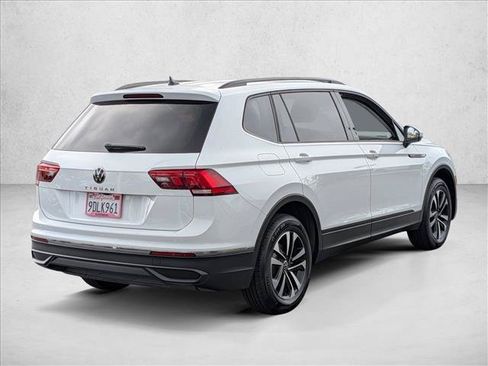 Used 2022 Volkswagen Tiguan S FWD image 6