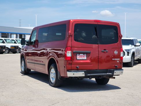 Used 2020 Nissan NV 3500 SL RWD image 5