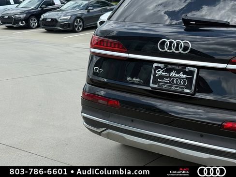 Used 2023 Audi Q7 3.0T Premium w/ Convenience Package AWD/4WD image 14