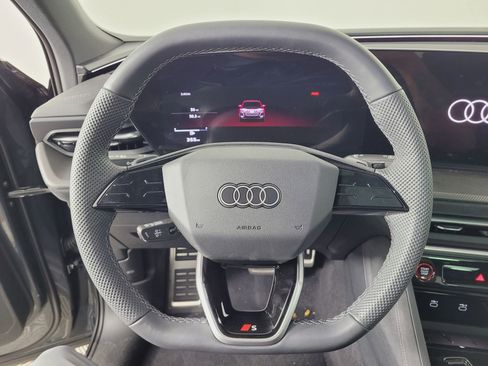 New 2025 Audi SQ5 Premium Plus image 21