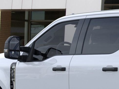 New 2025 Ford F350 XL w/ XL Chrome Package image 21