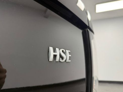 Used 2012 Land Rover Range Rover HSE LUX w/ Luxury Interior Pkg image 71