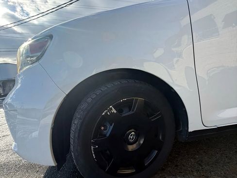 Used 2010 Scion xB image 14