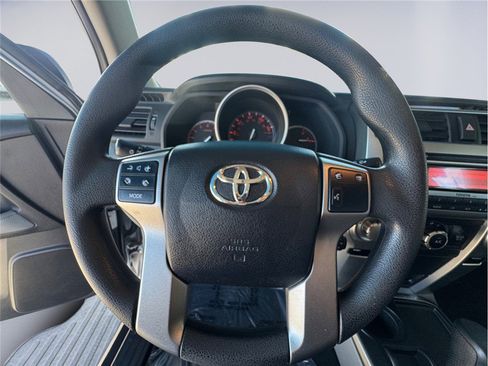 Used 2011 Toyota 4Runner SR5 image 14