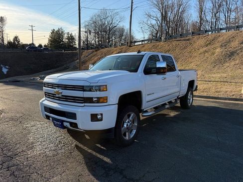 Used 2016 Chevrolet Silverado 2500 LT w/ Custom Sport Edition image 3