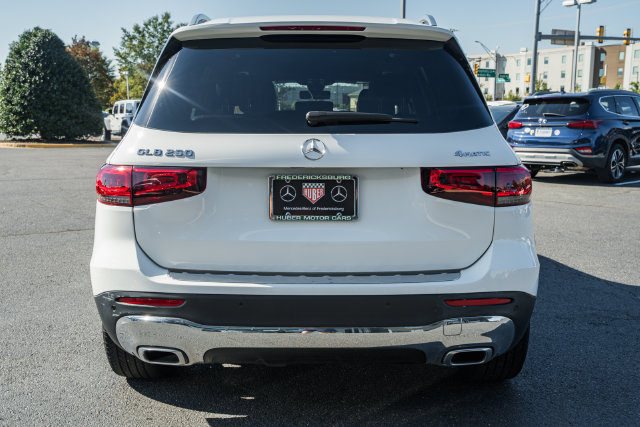 Certified 2023 Mercedes-Benz GLB 250 4MATIC w/ Premium Package image 6