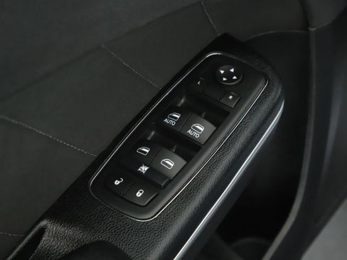 Used 2016 Dodge Charger SXT image 7