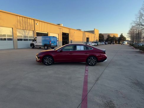 Used 2025 Hyundai Sonata SEL image 16