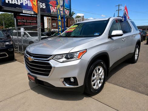 Used 2020 Chevrolet Traverse LT AWD/4WD image 4