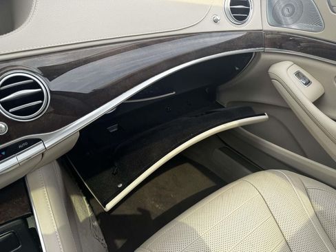Used 2018 Mercedes-Benz S 560 4MATIC Sedan image 29