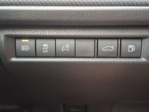 Used 2025 Toyota Camry SE FWD image 24