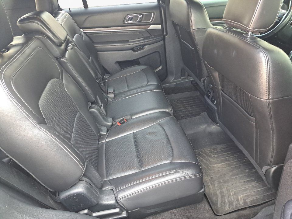 Used 2018 Ford Explorer Limited AWD/4WD image 15