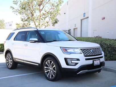Used 2017 Ford Explorer Platinum