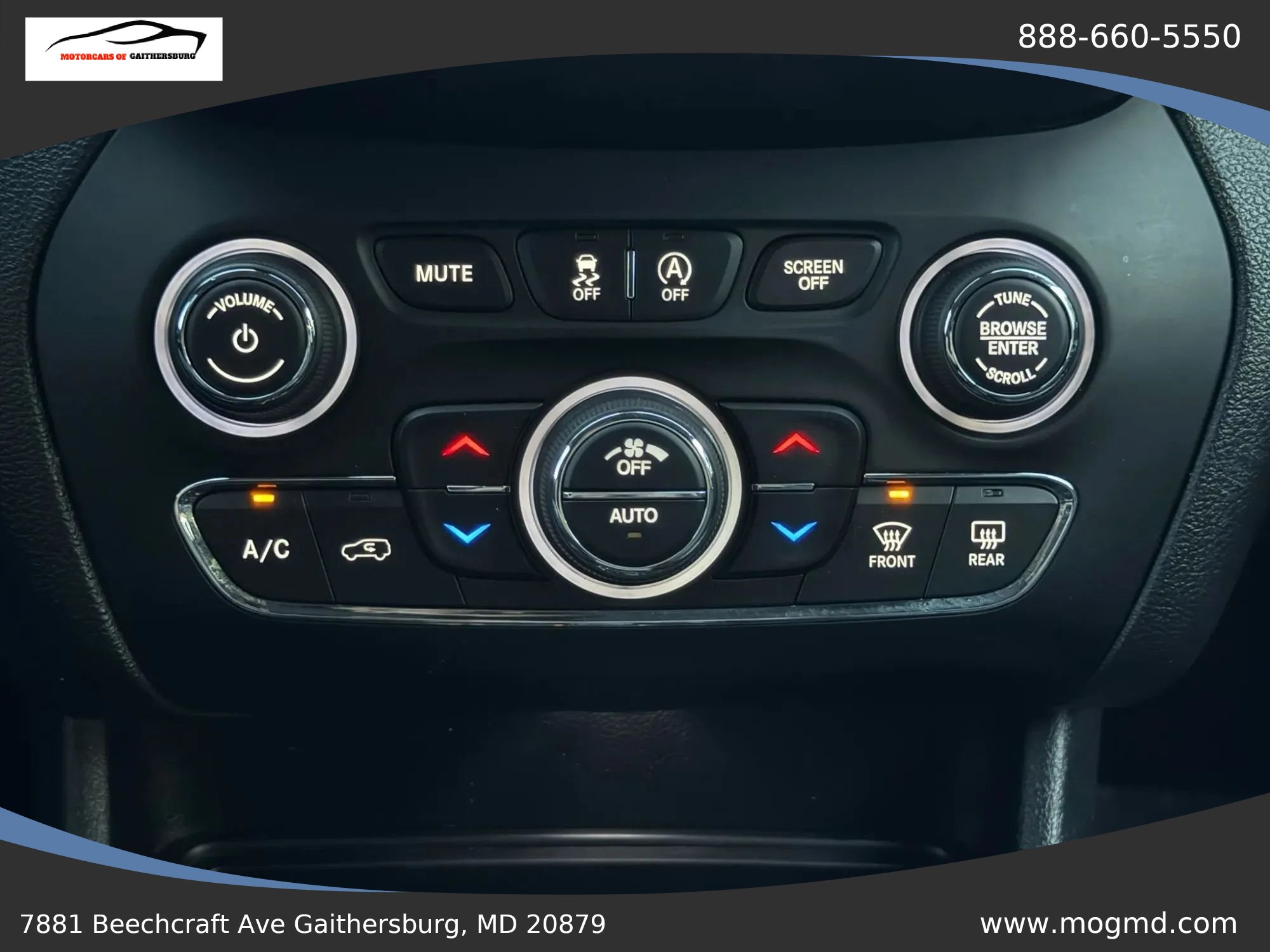 Used 2019 Jeep Cherokee Limited FWD image 38