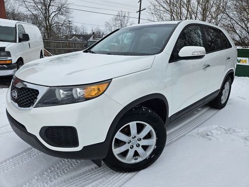 Used 2012 Kia Sorento BASE image 1