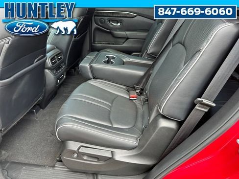 Used 2023 Honda Pilot Elite image 18