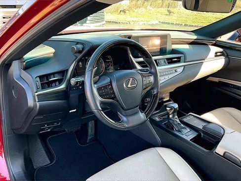 Used 2020 Lexus ES 350 w/ Premium Package image 17