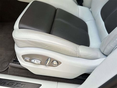 Used 2021 Porsche Macan GTS image 6