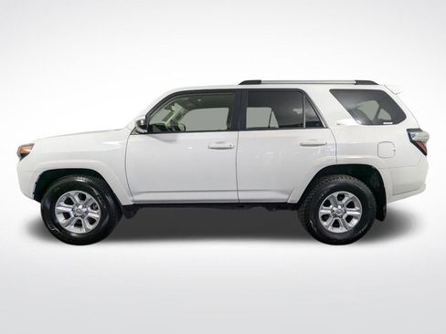 Used 2024 Toyota 4Runner SR5 image 21