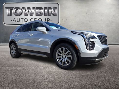 Used 2019 Cadillac XT4 Premium Luxury w/ Cold Weather Package image 2