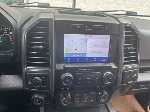 Used 2020 Ford F150 XLT w/ Equipment Group 302A Luxury image 6