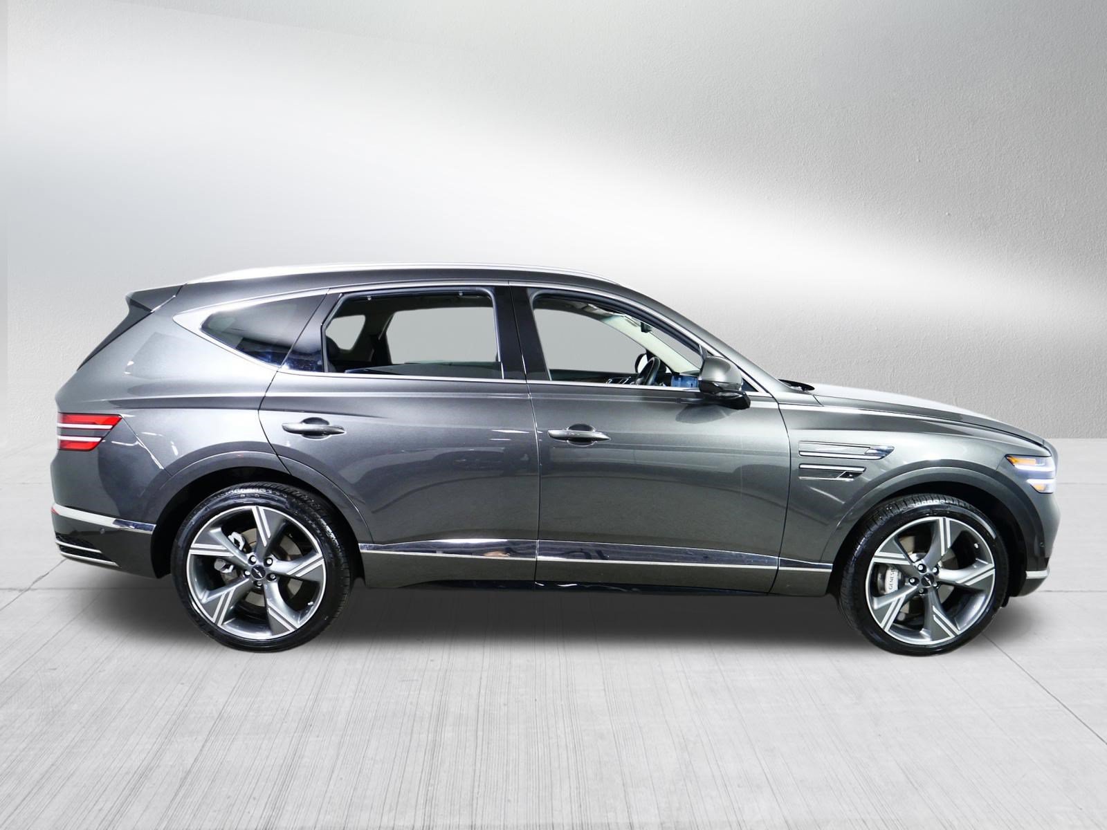 Certified 2025 Genesis GV80 3.5T Prestige AWD/4WD image 8