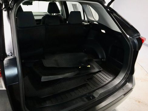 Used 2025 Toyota RAV4 XLE w/ Convenience Package image 12