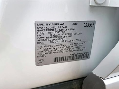 Used 2023 Audi Q5 2.0T Premium Plus w/ Premium Plus Package AWD/4WD image 34