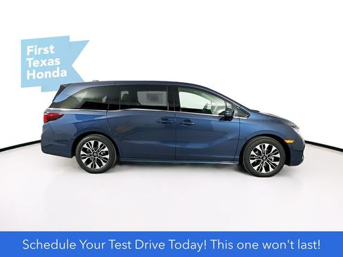 New 2026 Honda Odyssey Elite image 9