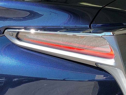 Used 2018 Lexus LC 500 Coupe image 40