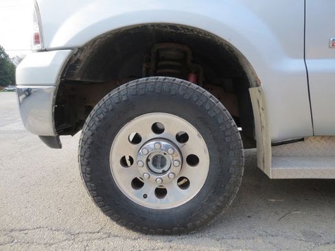 Used 2007 Ford F250 XLT image 36