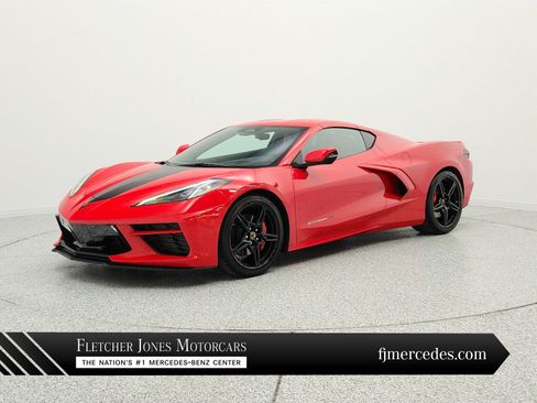 Used 2024 Chevrolet Corvette Stingray Coupe RWD image 1
