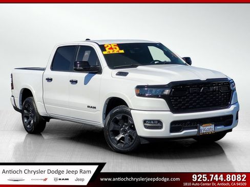 Certified 2025 RAM 1500 Big Horn AWD/4WD image 1