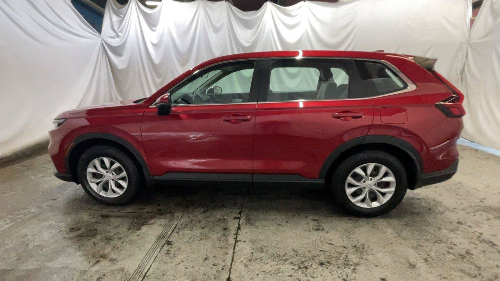Used 2024 Honda CR-V LX image 15