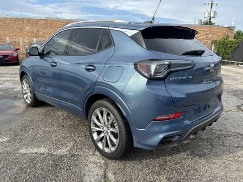 Used 2025 Buick Encore GX Avenir w/ Avenir Convenience Package FWD image 7
