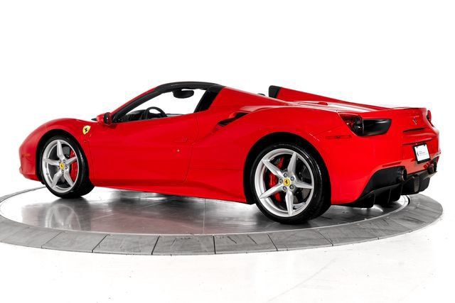 Certified 2018 Ferrari 488 Spider RWD image 7