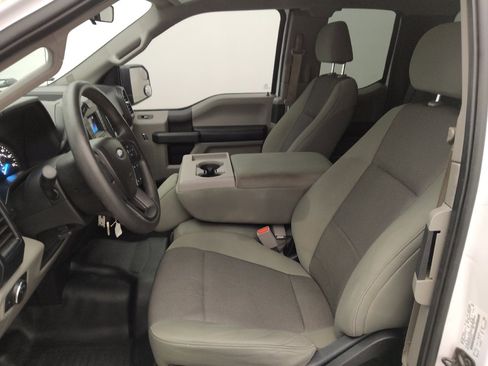 Used 2015 Ford F150 XL w/ Equipment Group 101A Mid AWD/4WD image 17