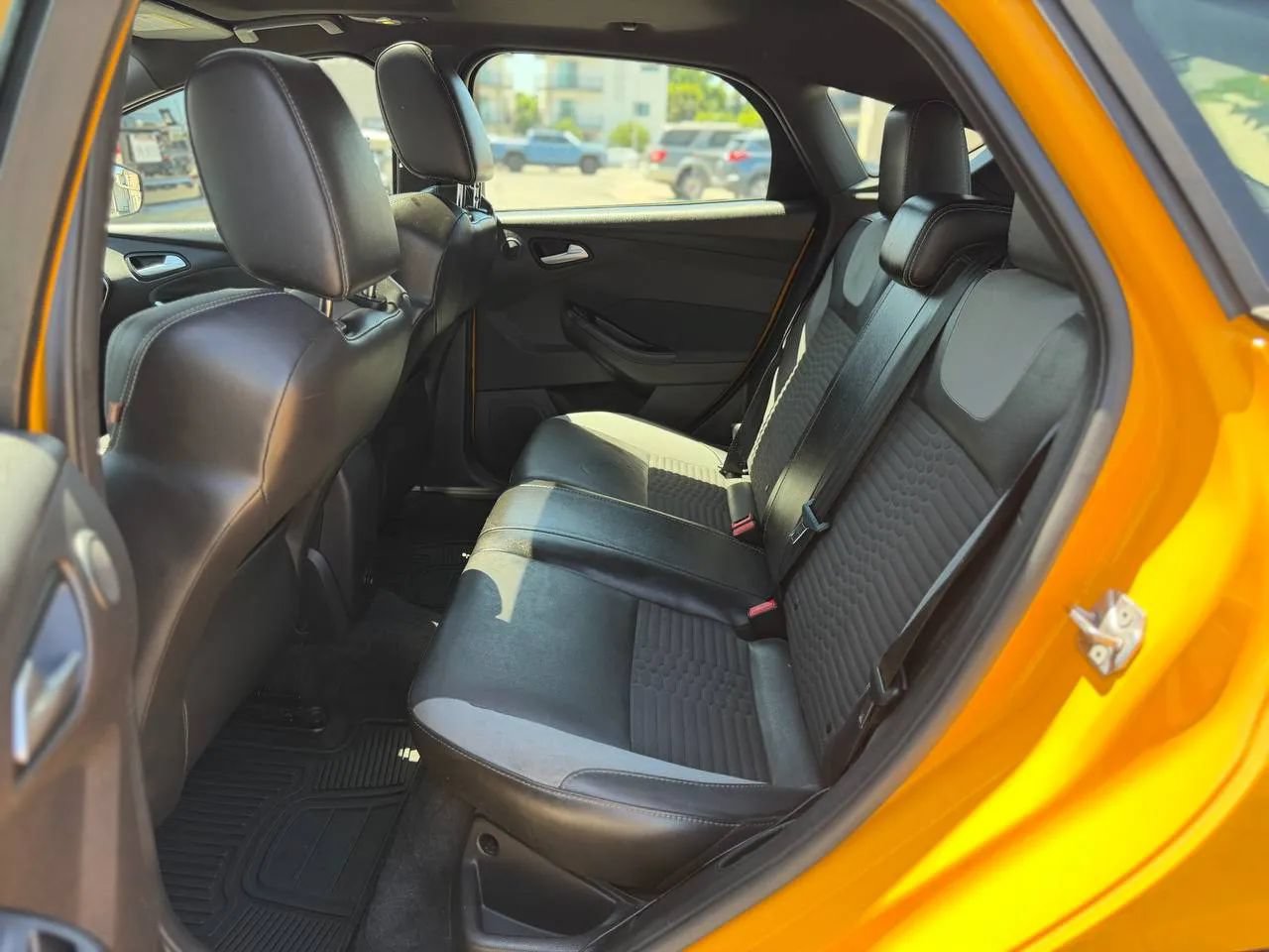 Used 2013 Ford Focus ST FWD image 29