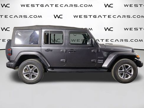 Used 2021 Jeep Wrangler Unlimited Sahara AWD/4WD image 44