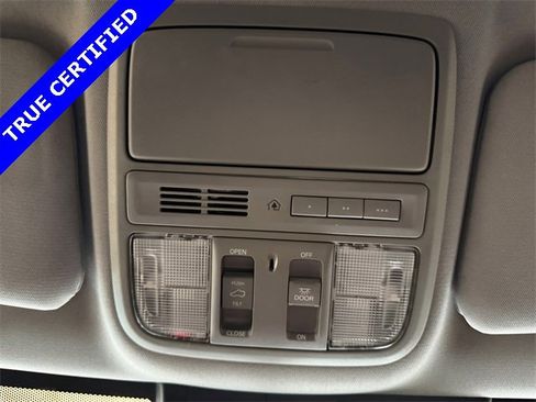 Certified 2020 Honda CR-V Touring image 28