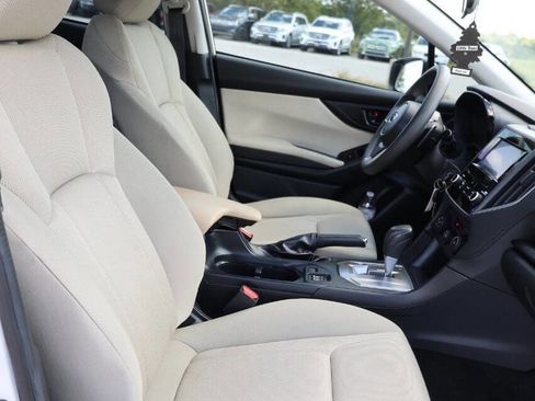 Used 2022 Subaru Impreza 2.0i Premium image 14