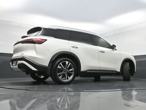Used 2023 INFINITI QX60 Luxe FWD image 34