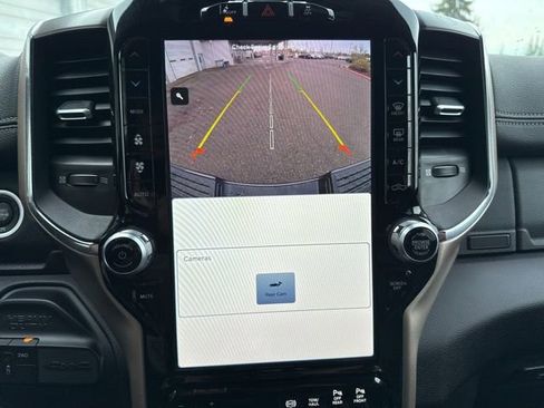 Used 2024 RAM 2500 Laramie w/ Safety Group image 29